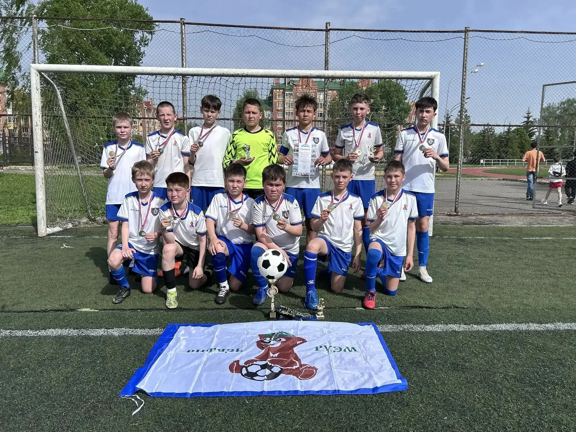 ⚽️✨ У нас отличные новости! Футбольный клуб "Витязь. Руэм" снова  стал ПОБЕДИТЕЛЕМ Медведевского рай