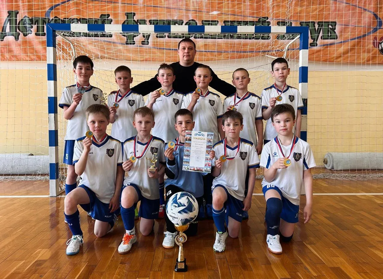 🎉 Ура, ура, ура!!! Мы снова Чемпионы ⚽🎉  Поздравляем ФК "Витязь Руэм" 2015 г.р. с ПОБЕДОЙ в турнире 