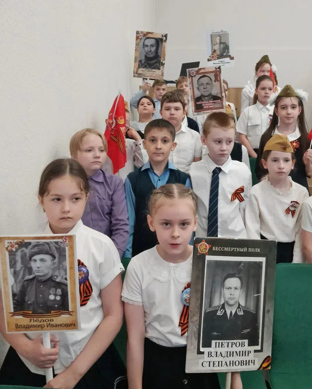 📚 ОРЛЁНОК-ХРАНИТЕЛЬ ИСТОРИЧЕСКОЙ ПАМЯТИ 📚  В этом учебном году наши «Орлята России» завершили програ
