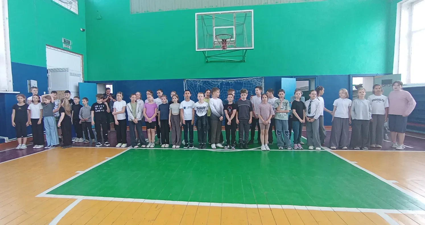 🏃‍♂️🏆 В нашей школе прошёл «Фестиваль ГТО» для III ступени.  Программа фестиваля была насыщенной и с