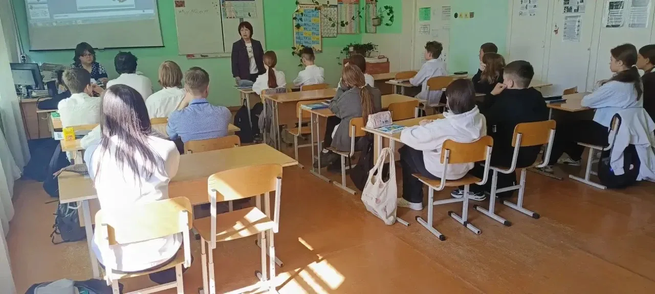 🔔 Важная встреча: разговор о здоровье и безопасности 🔔  В нашей школе № 77 прошла познавательная и о