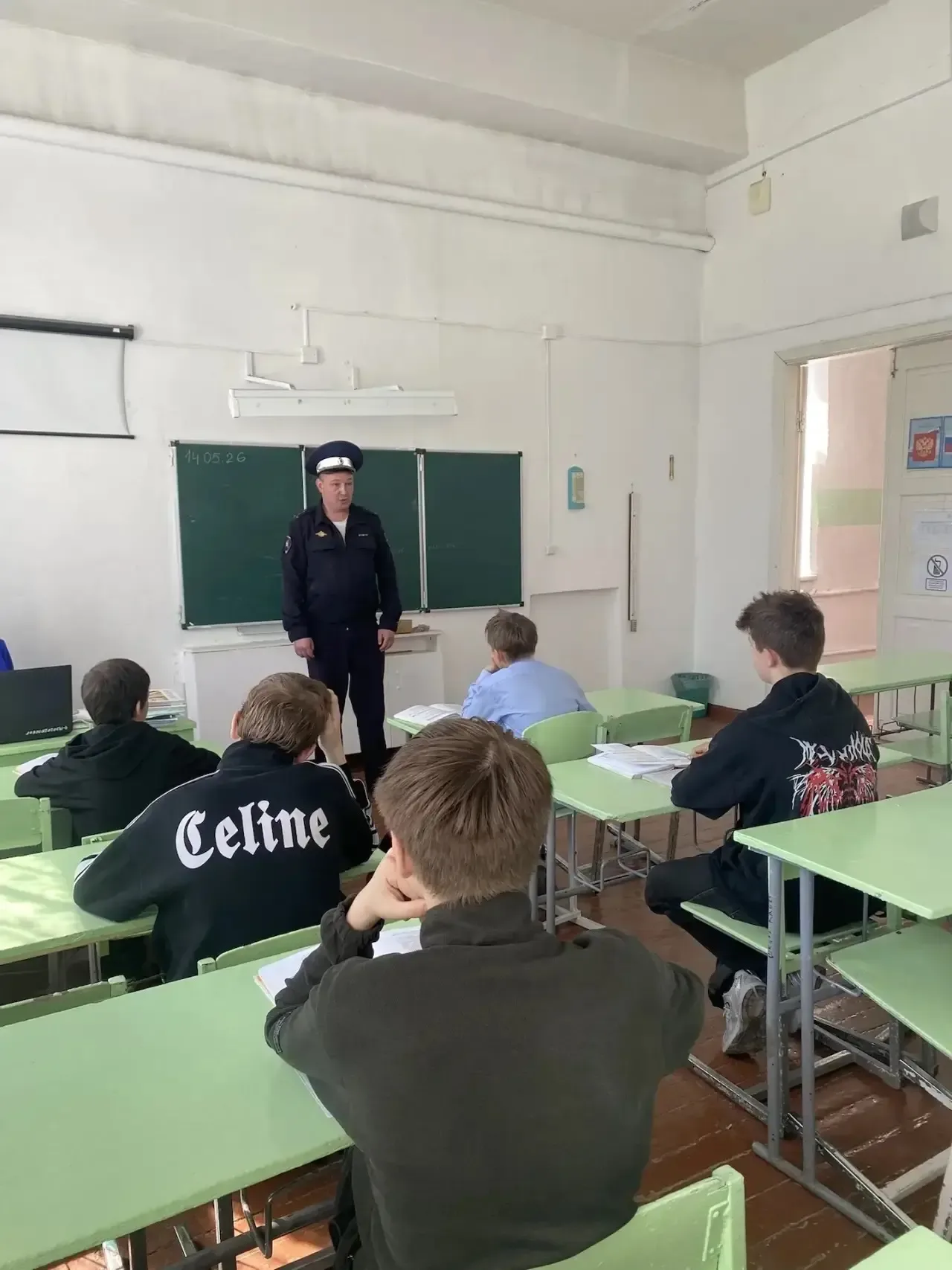 Сегодня прошла встреча-беседа с сотрудниками ГАИ!  Очень познавательно и полезно было пообщаться с т