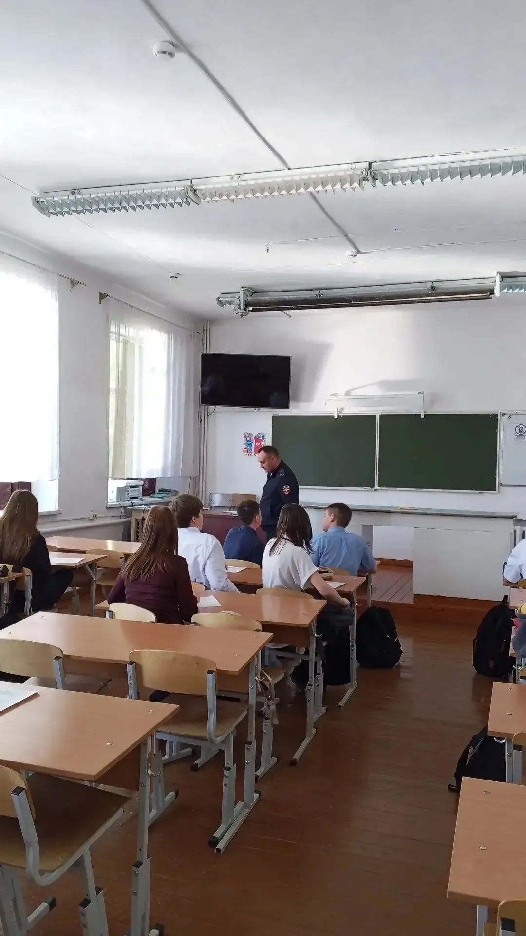 Сегодня прошла встреча-беседа с сотрудниками ГАИ!  Очень познавательно и полезно было пообщаться с т