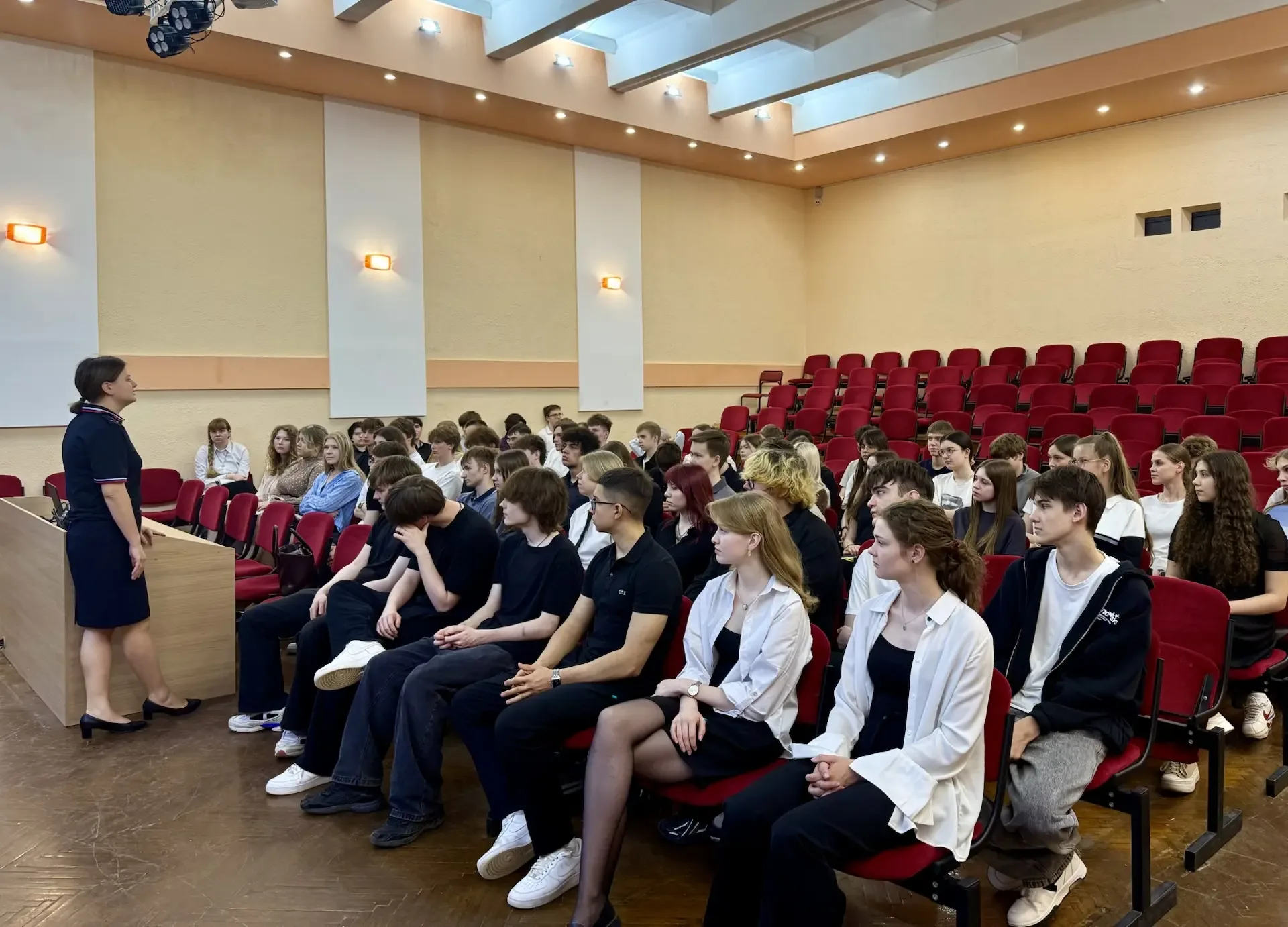 🗓️7 МАЯ | ПРОФИЛАКТИКА ПРАВОНАРУШЕНИЙ | Сообщи, где торгуют смертью: важный разговор о будущем! 🚫💊  