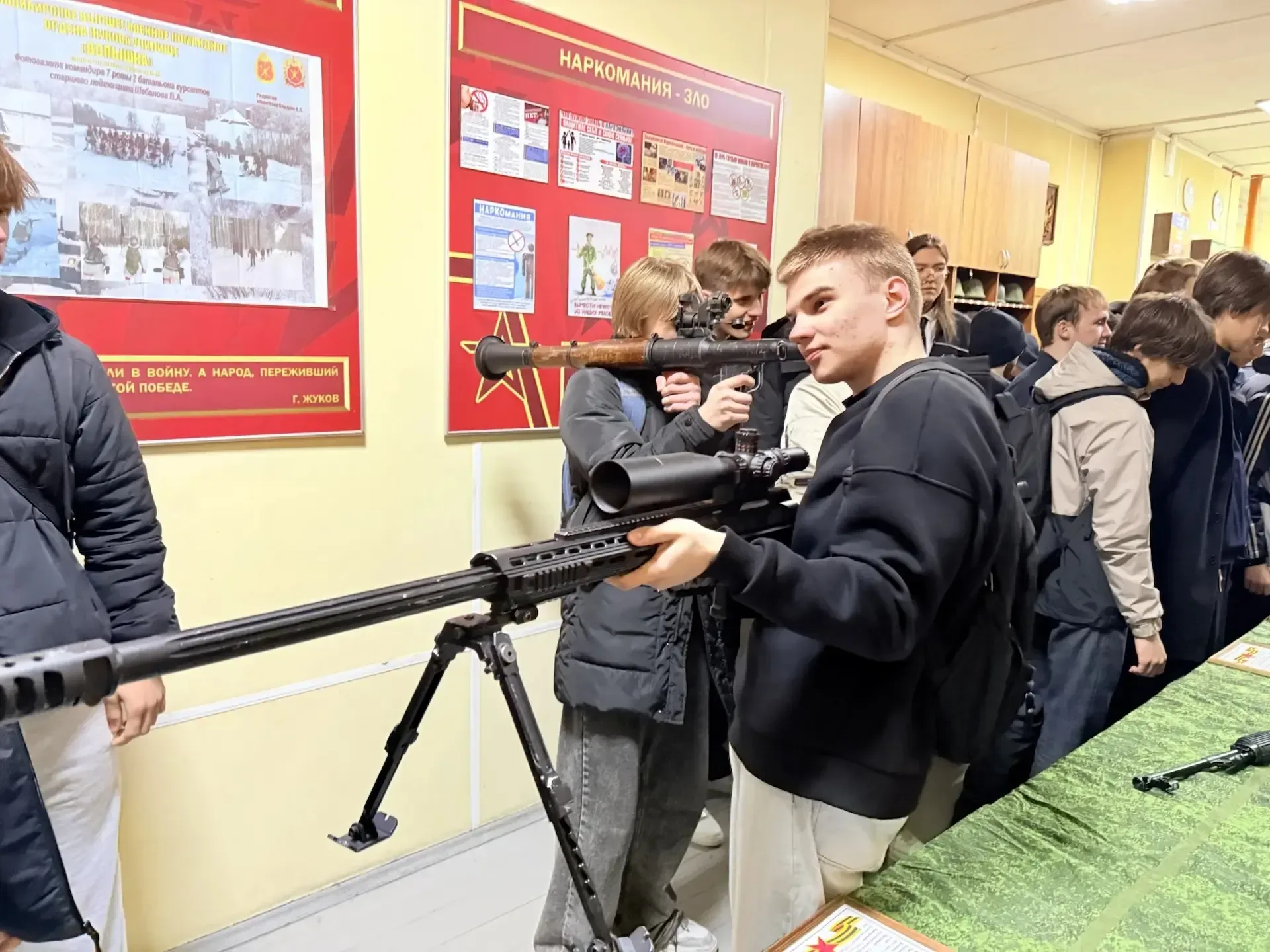 🇷🇺Стартовали традиционные майские военные сборы для 10-классников. Сегодня наши парни посетили в рам