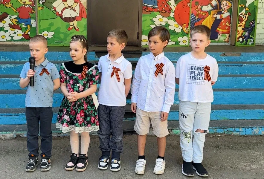 8 мая во 2 корпусе #tltschool26 прошла торжественная линейка, посвященная 81-ой годовщине Великой По