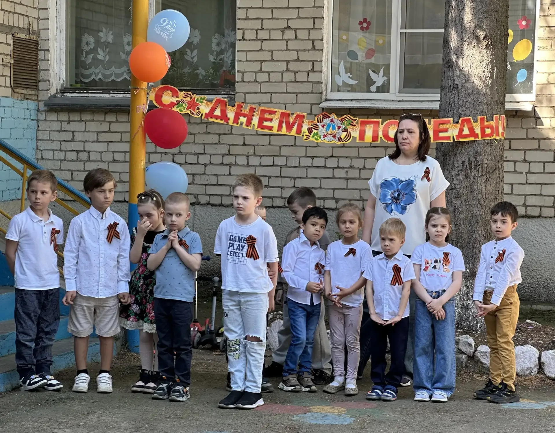 8 мая во 2 корпусе #tltschool26 прошла торжественная линейка, посвященная 81-ой годовщине Великой По