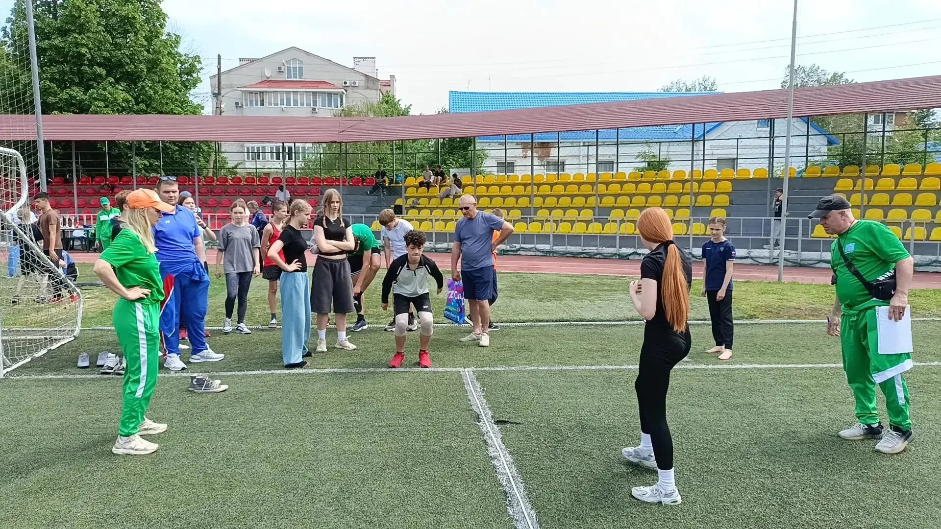 «Готов к труду и обороне» — наши в деле! 💪    Вчера на стадионе МБУ ДО СШ № 2 было жарко! 🔥 Наши спо