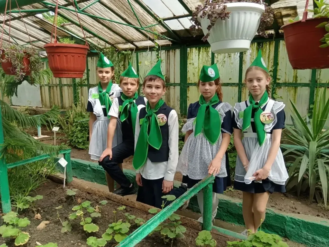🌿 Поздравляем команду «Знатоки природы»!  С огромной радостью сообщаем: команда нашей школы заняла I