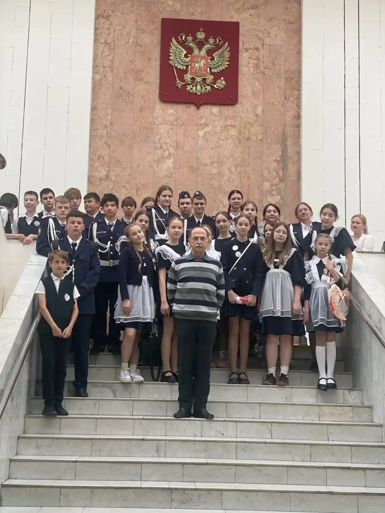 «Без срока давности»: ученики МБОУ СОШ № 15 приняли участие в заседании криминалистического кружка Ю