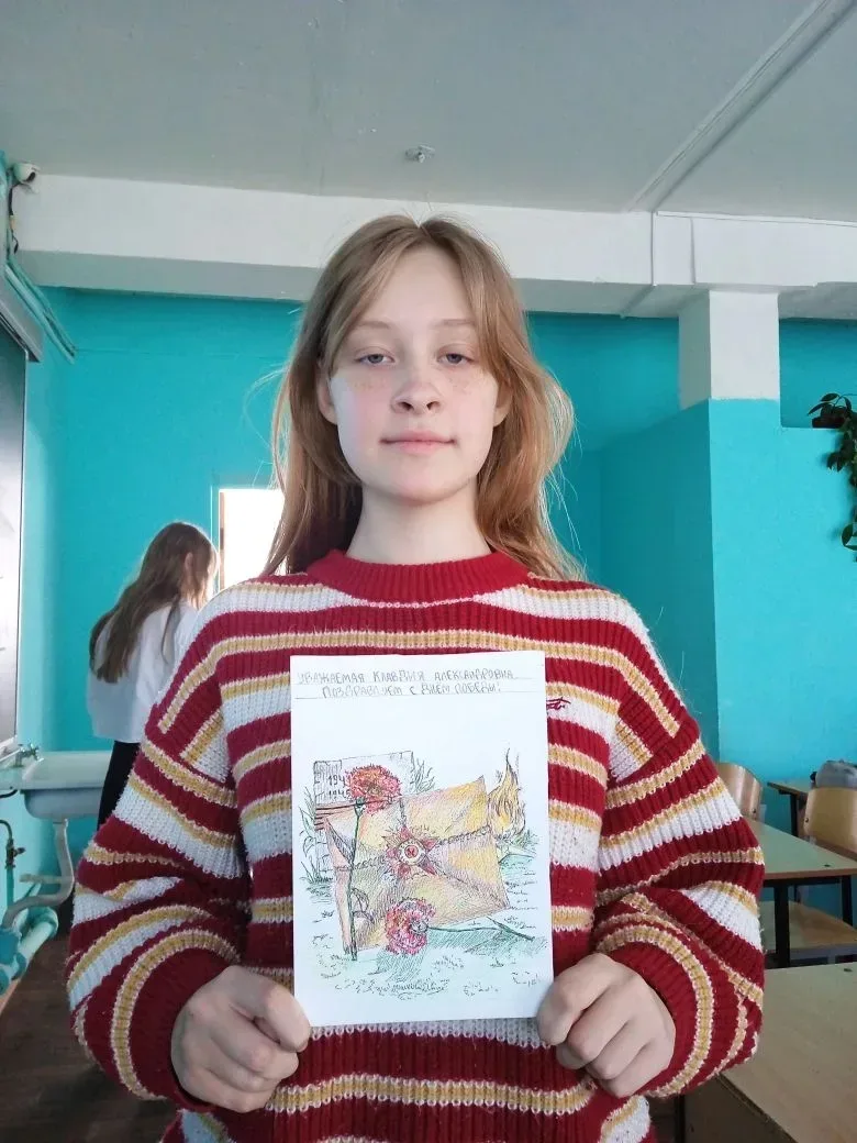 ✨ Урок мужества✨  Ученики 8-го класса вместе с классным руководителем Черкасовой Верой Владимировной