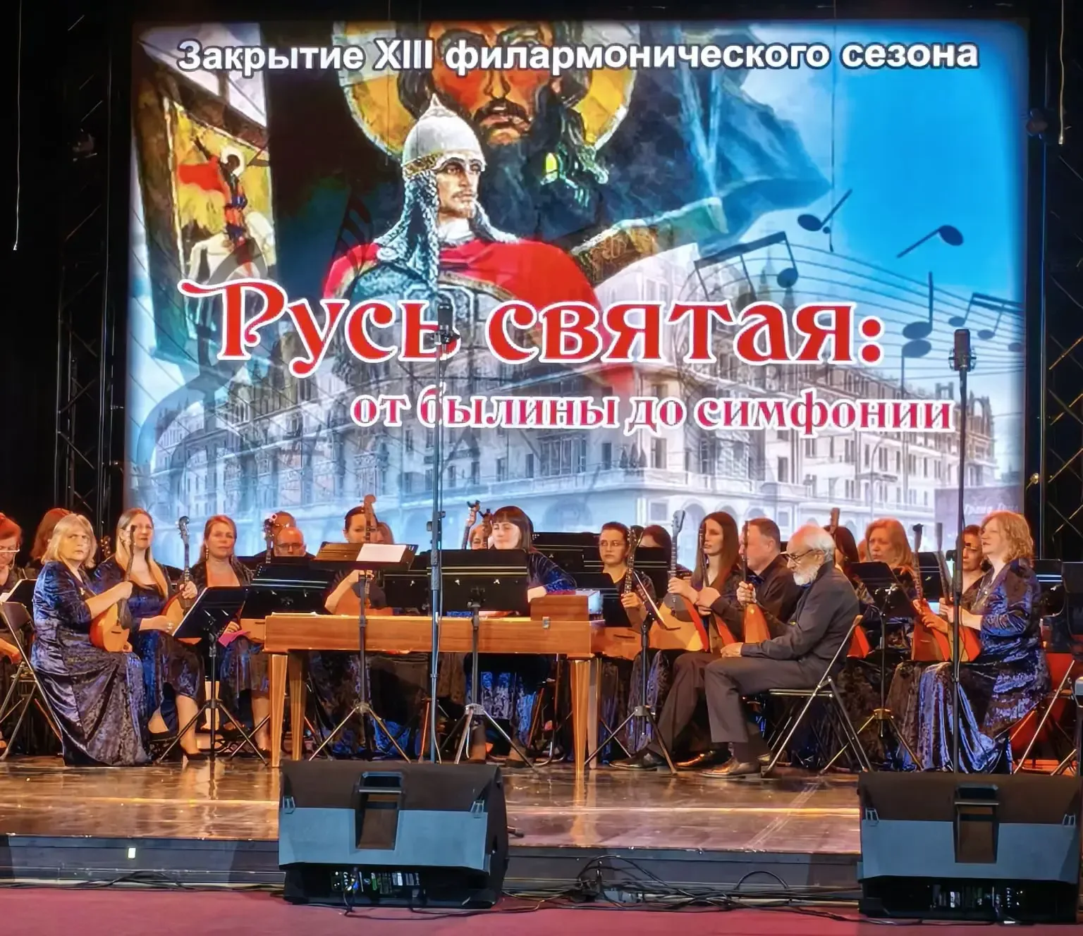 Совместные походы в театр действительно могут стать хорошей традицией, которая объединяет студентов 