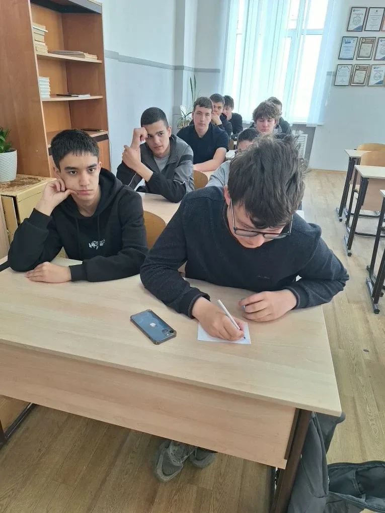 Квиз-игра по ПДД для велосипедистов и пользователей СИМ.  Продолжается областной акции по профилакти