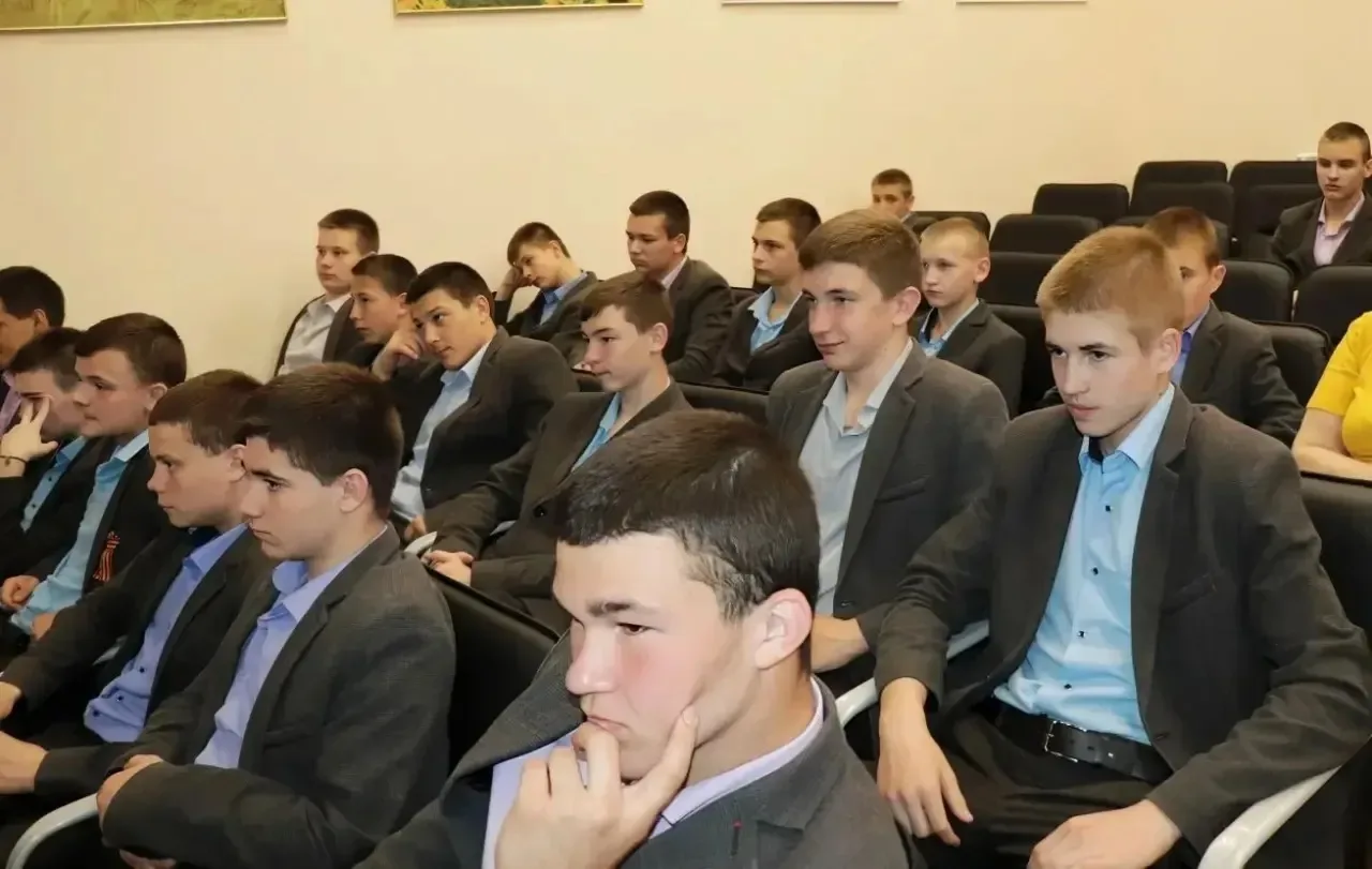 🗓️13.05.2026 в специальной общеобразовательной школе закрытого типа выступила врач психиатр-нарколог