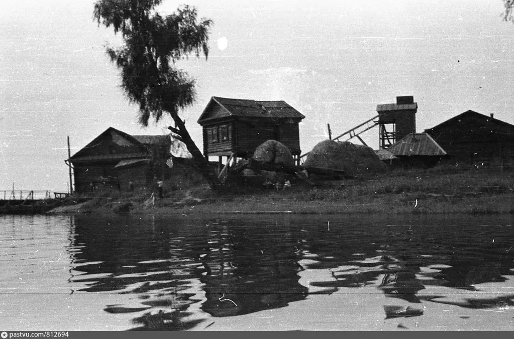 Хроника казанского наводнения 1926 года.   В начале мая "Красная Татария" (выпуск от 1 мая) фиксируе