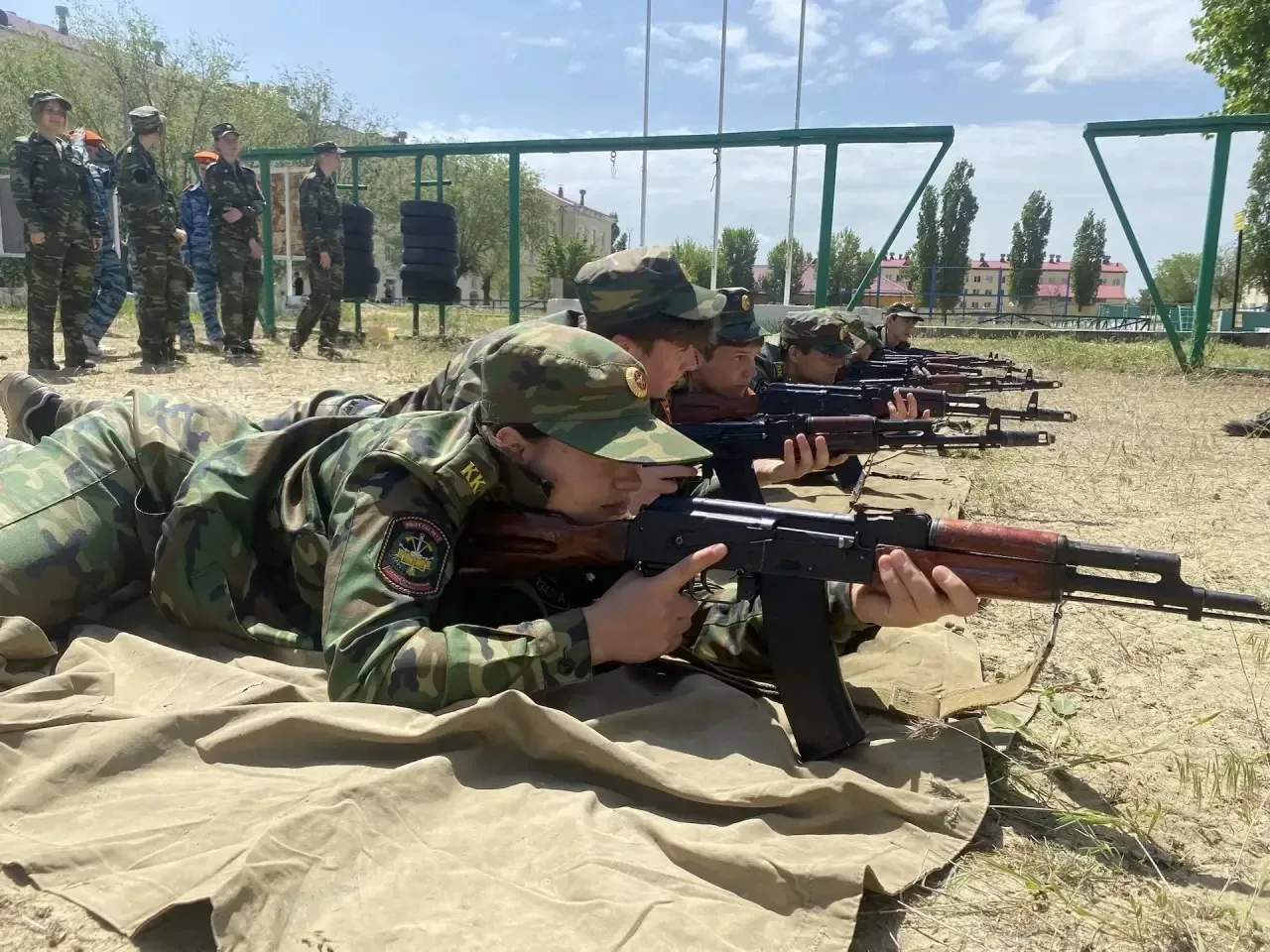 🚀На базе 28-ой отдельной бригады радиационной, химической и биологической защиты стартовали военно-п