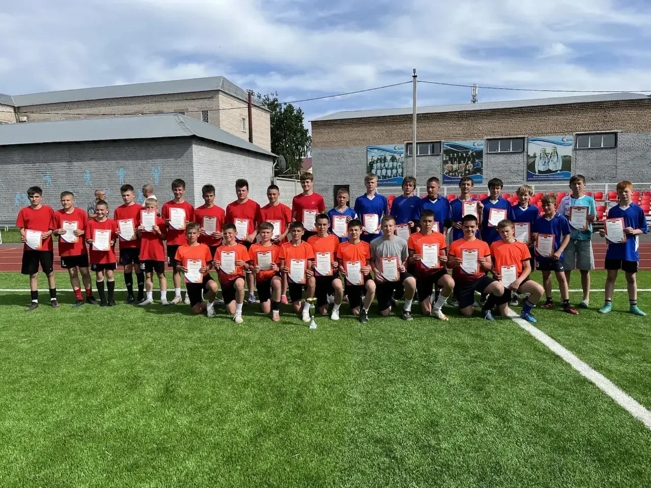 ⚽️ ПОБЕДА В ПАМЯТЬ О ГЕРОЯХ! ⚽️  Ребята нашей школы с гордостью приняли участие в первенстве Сорочин
