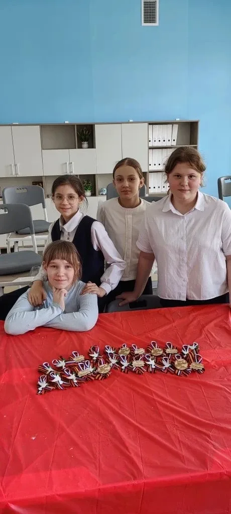 Сегодня наши волонтёры стали частью большого и доброго дела. Ребята приняли участие в благотворитель