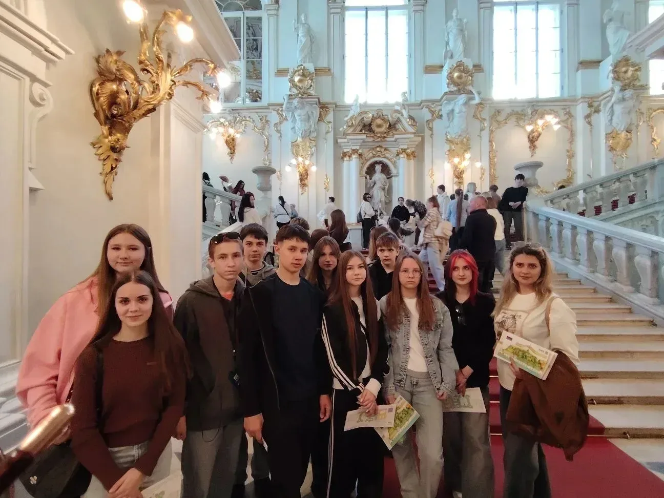 ✨ Майские приключения в Санкт-Петербурге! ✨ На майских праздниках обучающиеся МБОУ «Гимназия №11 г. 