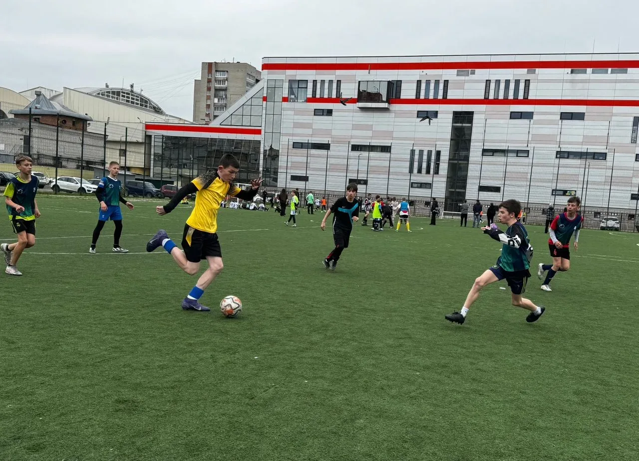 ️👏 «Кожаный мяч» — 2 место!   ⚽ 12 мая на стадионе «Взлёт» прошли Всероссийские соревнования по мини