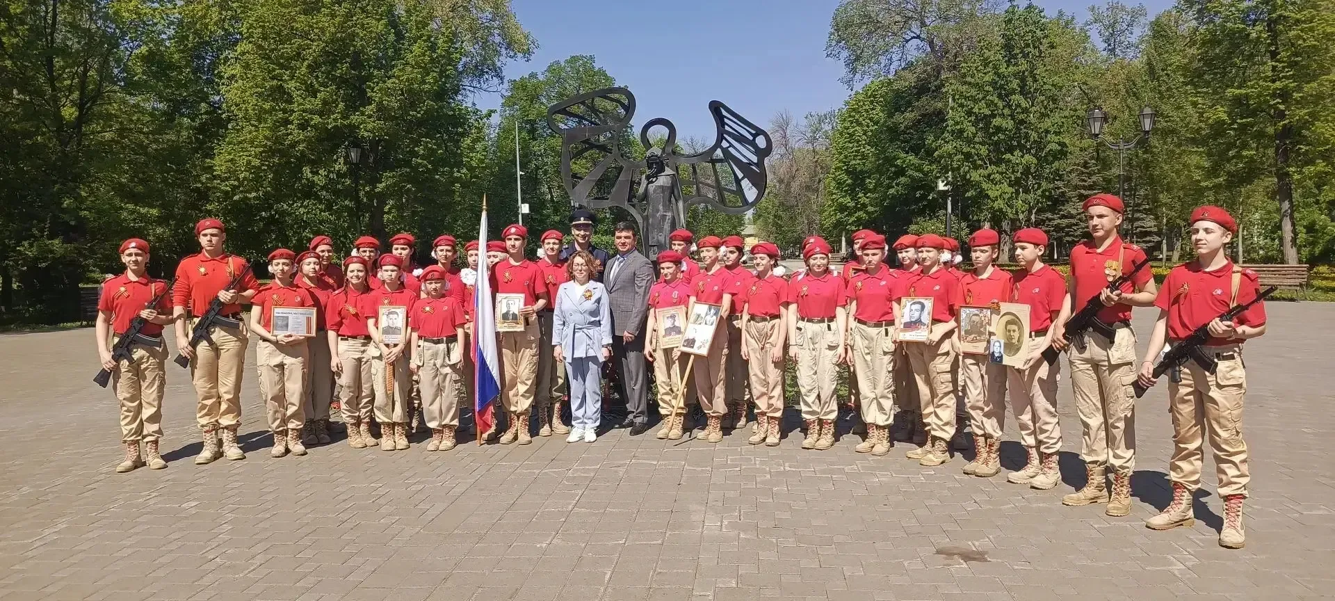 ✨ Сегодня — день памяти и гордости! ✨  📅В преддверии Великого дня Победы  наш парадный расчёт Промыш