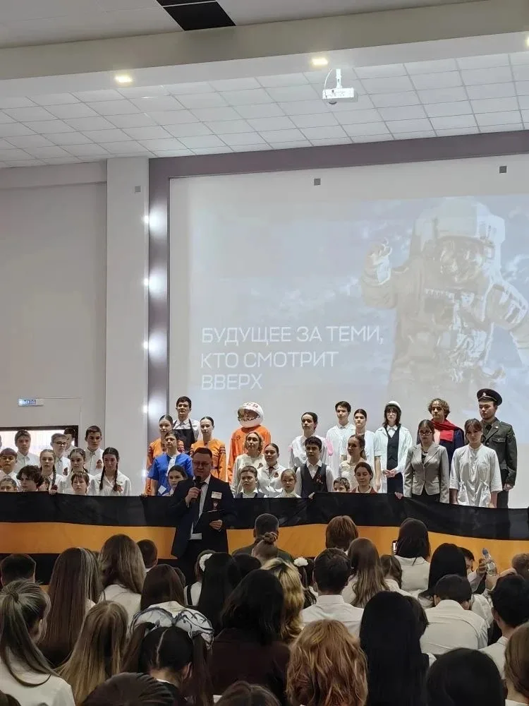 🎤 Гордимся нашими учениками! 6 мая, ученица 6 «Г» класса Здобнова Софья приняла участие в Георгиевск