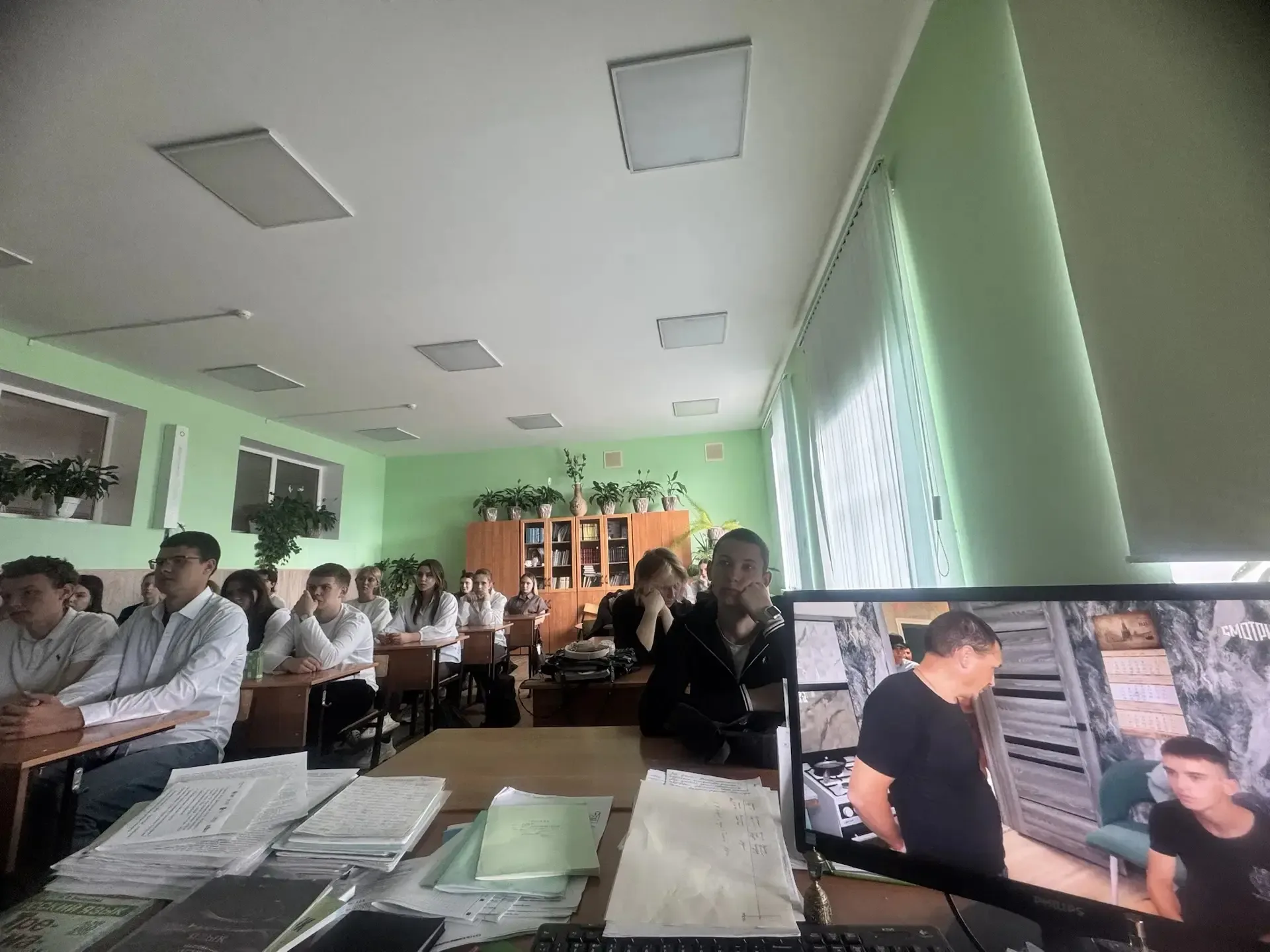 "Предательство" - случаи преступлений среди молодежи   Сегодня ученики 11-х классов МБОУ "СОШ №10" г