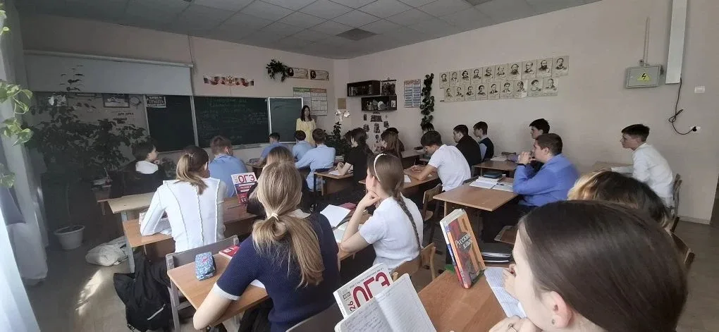 Неделя безопасности в нашей школе: важные беседы для учеников 5-9 классов  Друзья, в нашей школе ста