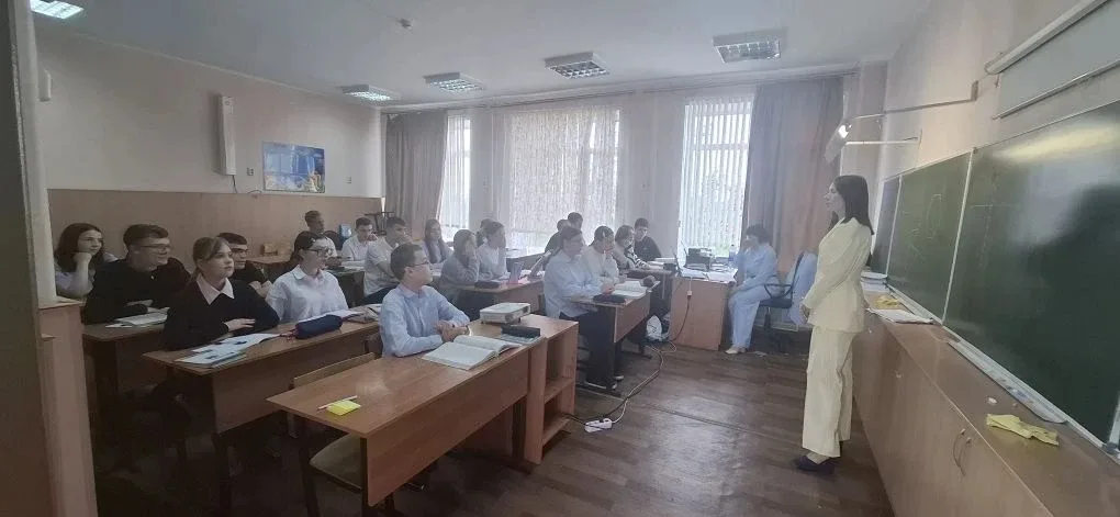 Неделя безопасности в нашей школе: важные беседы для учеников 5-9 классов  Друзья, в нашей школе ста