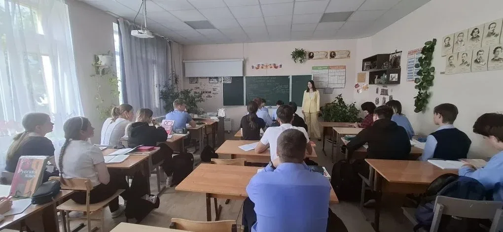 Неделя безопасности в нашей школе: важные беседы для учеников 5-9 классов  Друзья, в нашей школе ста