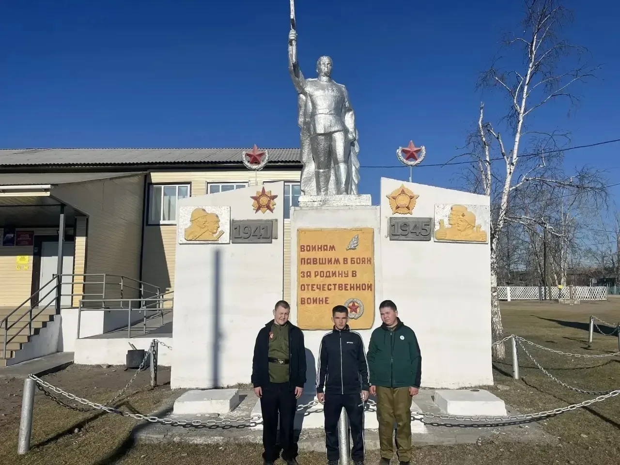 💫В преддверии 81-й годовщины Победы в Великой Отечественной войне Юнармейцы Дома Юнармии Районного ц