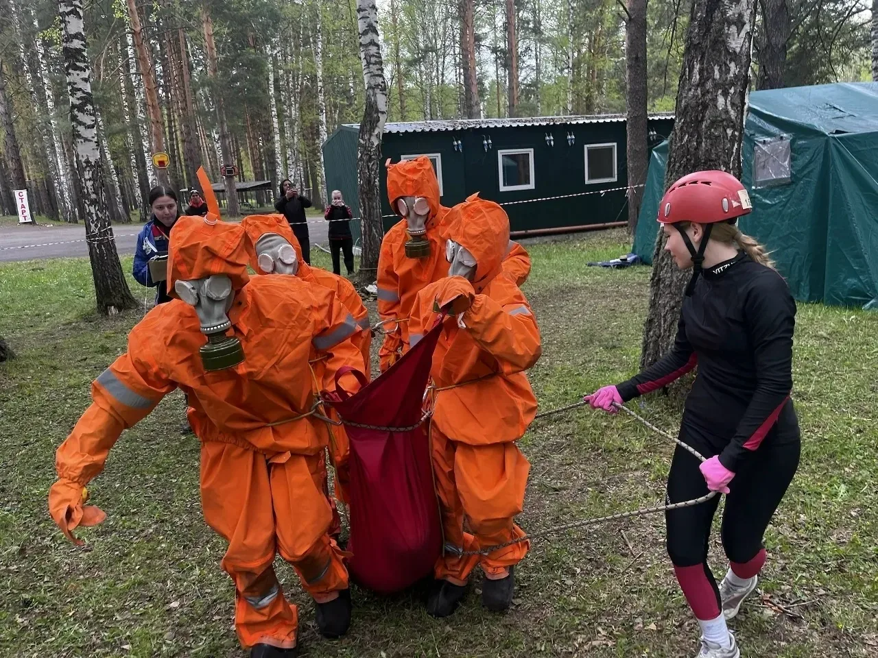 ЛУЧШИЕ В ОБЛАСТИ  Обе команды воспитанников центра туризма и спорта из Стрежевого заняли первые мест