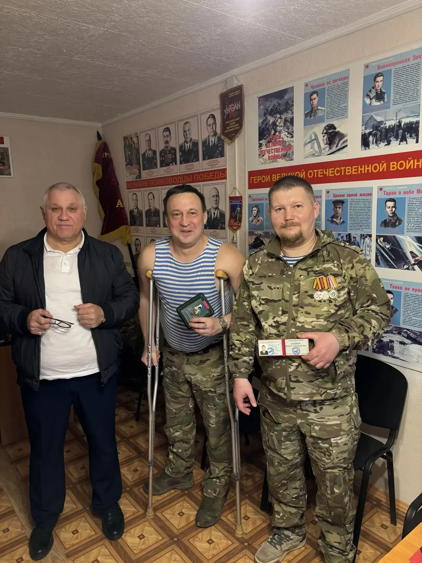 ЗА ЗАСЛУГИ ПЕРЕД ГОРОДОМ   В организациях продолжается вручение юбилейных знаков «За заслуги перед г