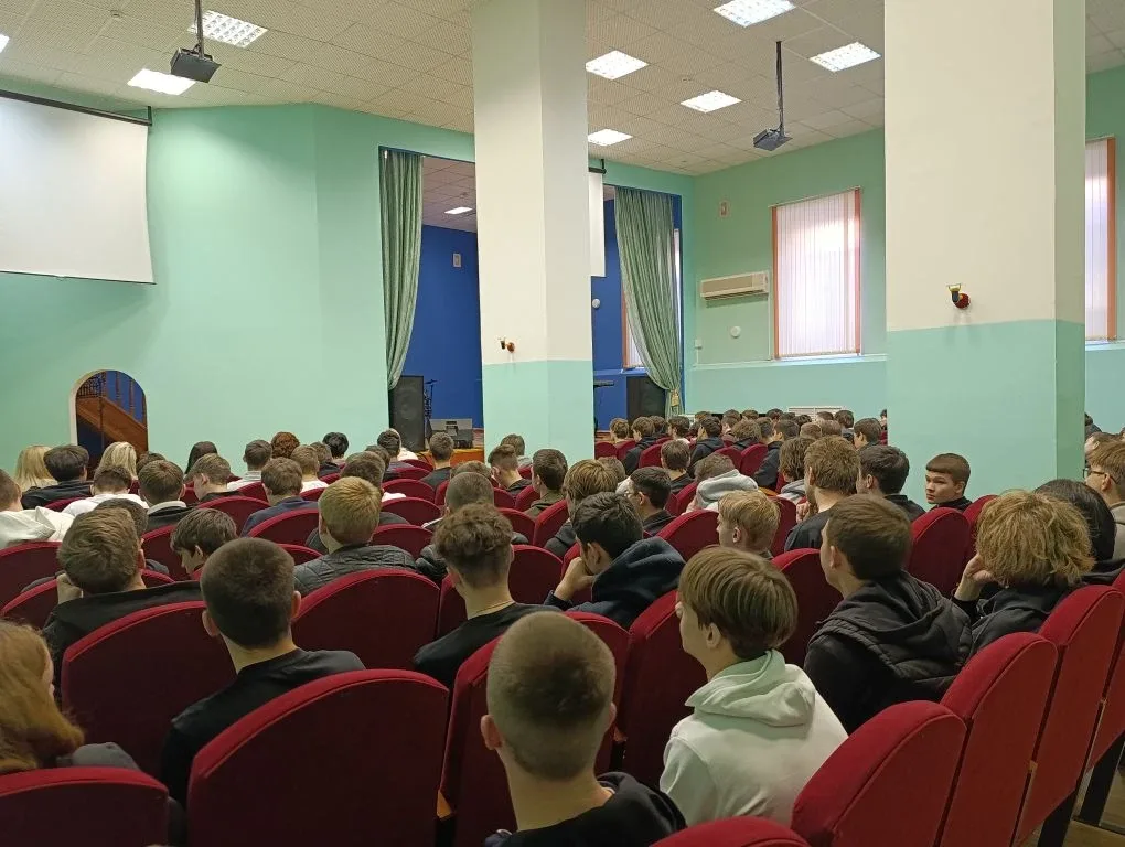 В ГАПОУ "ОАТК им. В.Н. Бевзюка"  прошла встреча с оперуполномоченным ОБК УМВД России по Оренбургской