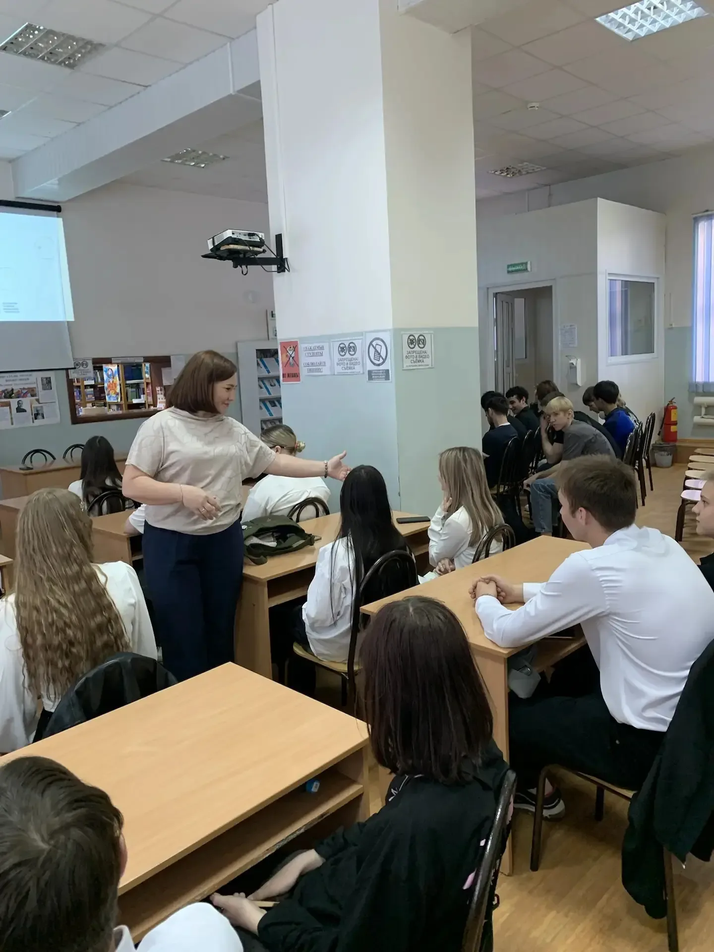 🚨 Знать, чтобы не потерять: как не стать жертвой мошенников? 🚨15 мая на базе ГАПОУ «ОАТК им. В.Н. Бе