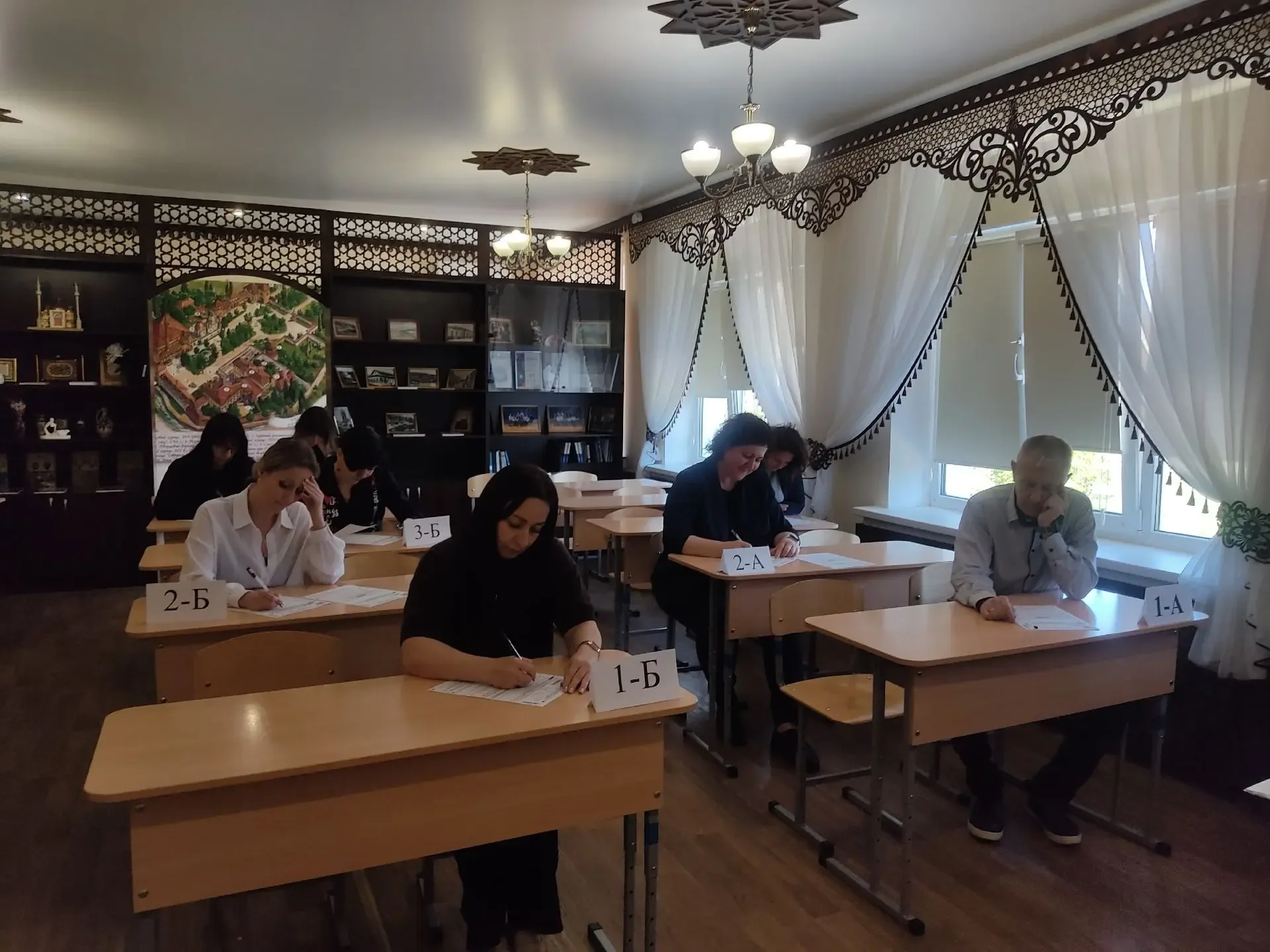 Родители за партами: в МБОУ «Гимназия им. Андреева Н.Р.» 28 апреля 2026 года  прошла акция «Сдаём вм