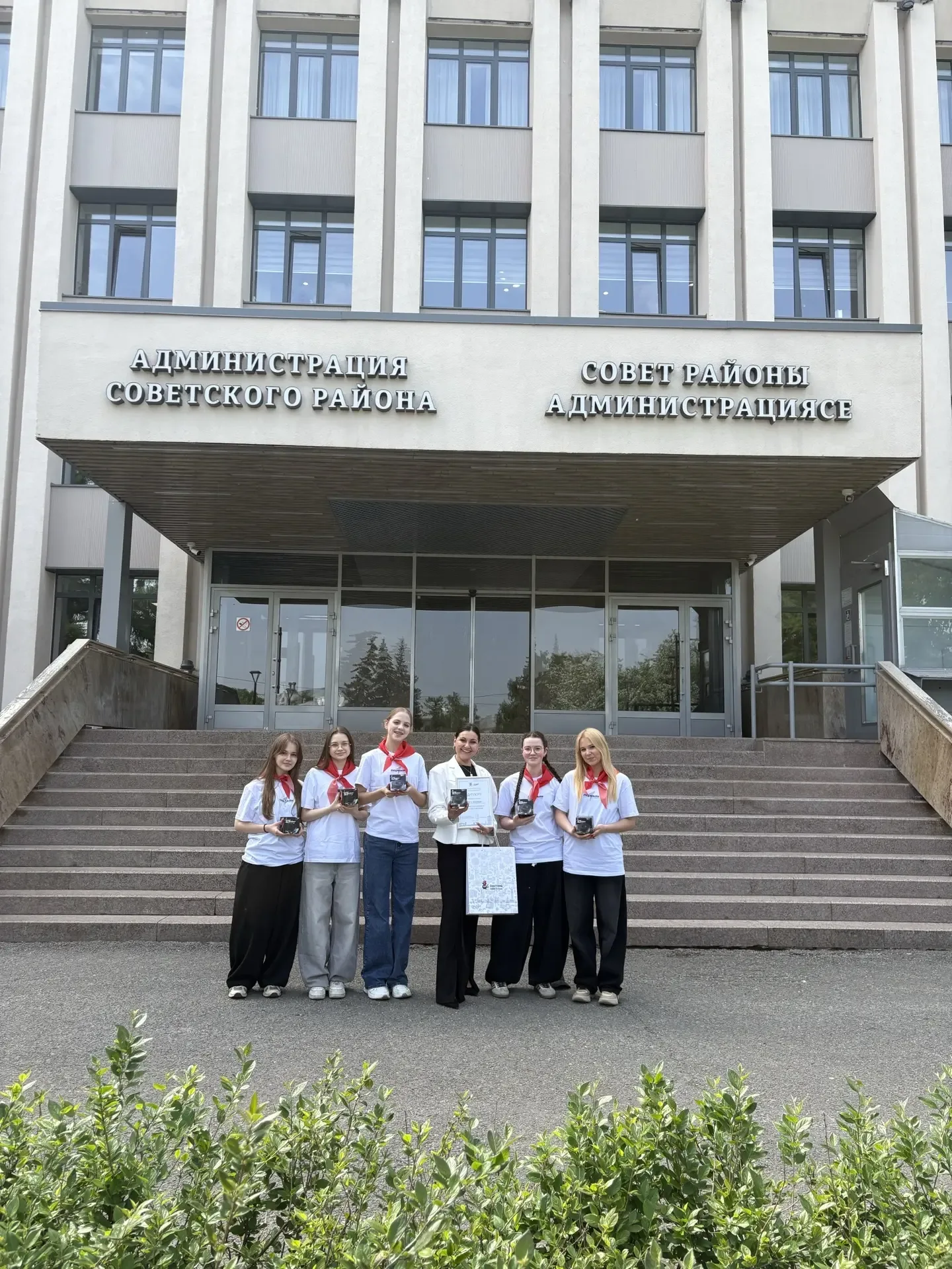 Серебро в эко-копилку! 🥈👏  Наши активисты «Движения Первых» и советник директора Светлана Александро