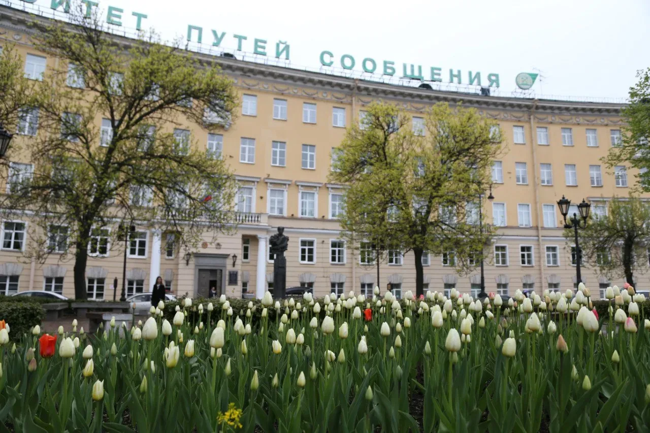 ⚡ Говорили, говорим и будем говорить…  В прямом эфире с будущими студентами «первого транспортного» 