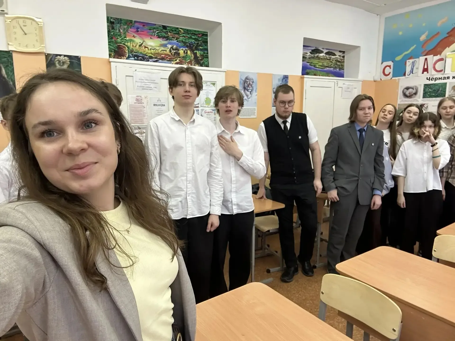 😍 Профориентация бьёт ключом  Старшая школа пролетает незаметно — не успеешь оглянуться, а уже пора 