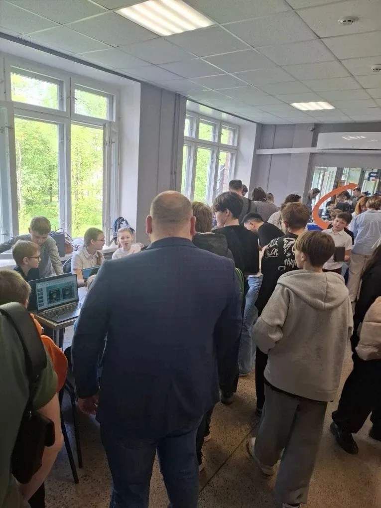 Сегодня ученики нашей школы побывали на Региональном Фестивале научных клубов Первых! Целью фестивал