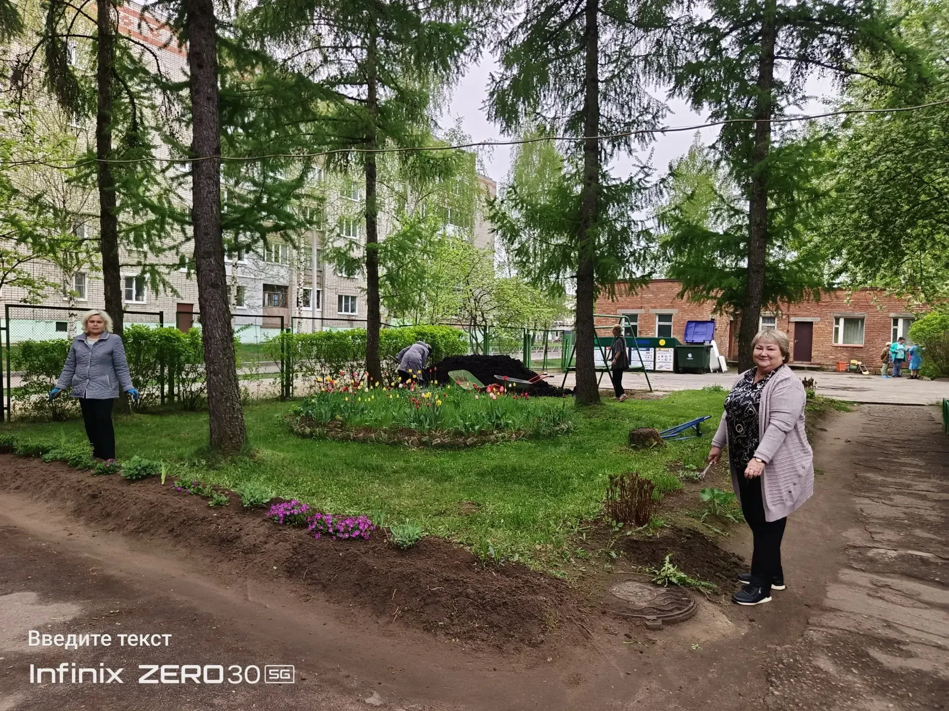 🌱Общий субботник в «Родничке»: красота своими руками и помощь партнёра🌷  Коллектив детского сада «Ро