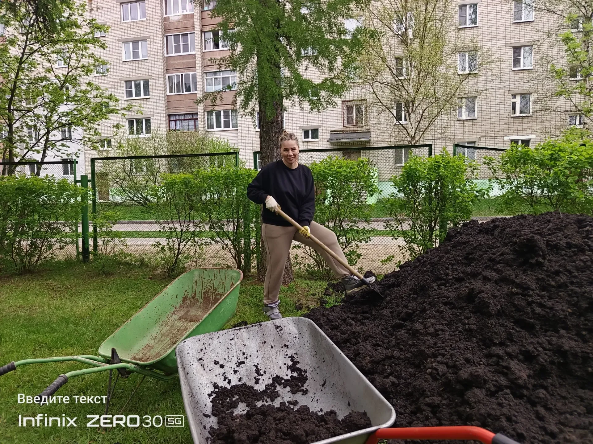 🌱Общий субботник в «Родничке»: красота своими руками и помощь партнёра🌷  Коллектив детского сада «Ро