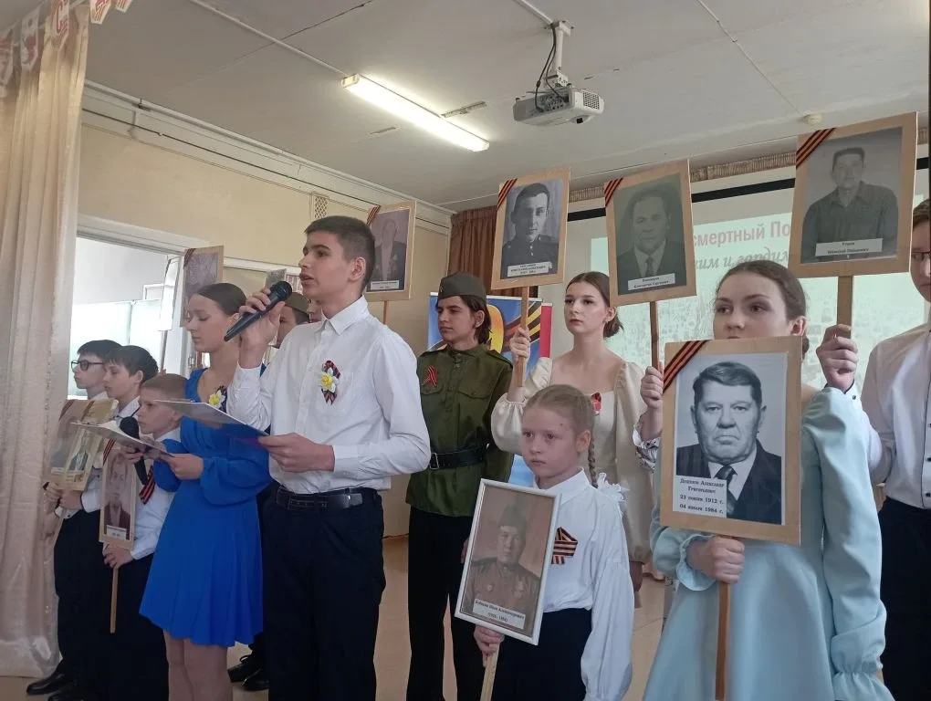 🌺⭐Память поколений: в Иванищевской школе прошёл праздничный концерт ко Дню Победы.   🌹9 мая стены на