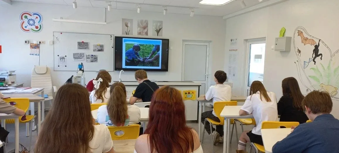 ВЕСЕННЯЯ НЕДЕЛЯ ДОБРА   Для обучающихся 9-х классов  был проведен экоурок «Берегите природу».  Учащи