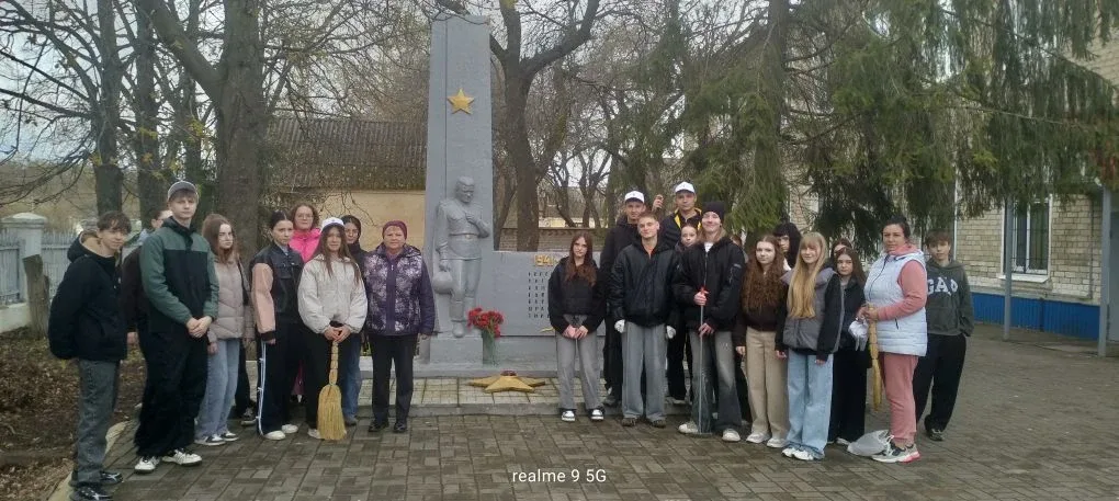 🕊 В преддверии 🎗Великой Победы 1⃣ Первые 9-х классов МБОУ «Гимназия» г. Моршанска приняли  участие в