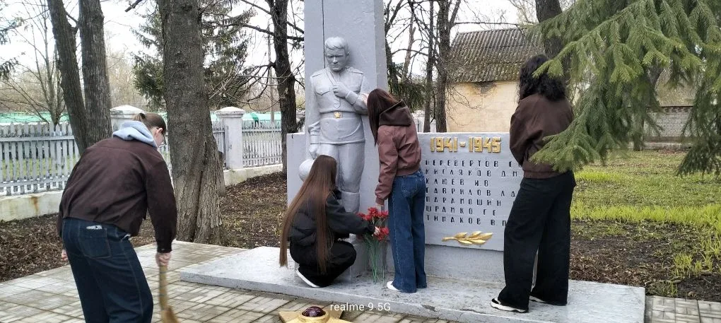 🕊 В преддверии 🎗Великой Победы 1⃣ Первые 9-х классов МБОУ «Гимназия» г. Моршанска приняли  участие в