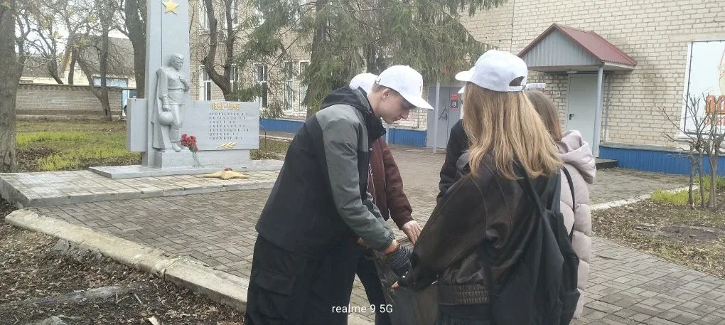 🕊 В преддверии 🎗Великой Победы 1⃣ Первые 9-х классов МБОУ «Гимназия» г. Моршанска приняли  участие в