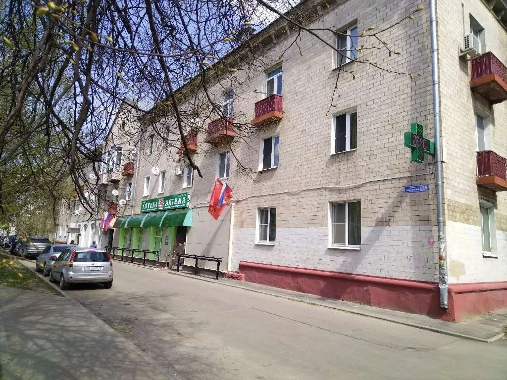 В городском округе Домодедово ремонтируют систему электроснабжения в многоквартирном доме 1955 года 