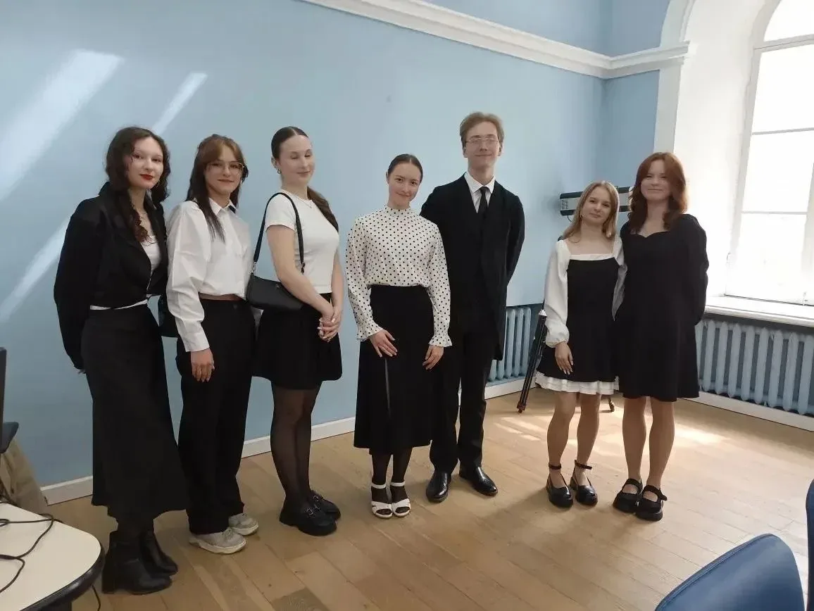 Первый выпуск психолого-педагогического класса школы №69 прошёл в ЯГПУ.  В Центре образования — школ