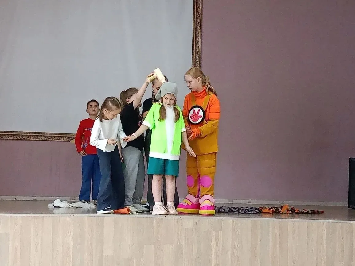 Спектакль «Приключение в стране Мульти-пульти» покорил зрителей в школе №67.   6 мая в Центре образо